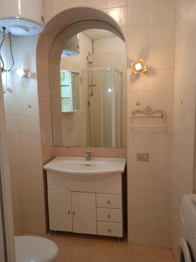 Casa Jacaranda Apartment Каляри Екстериор снимка