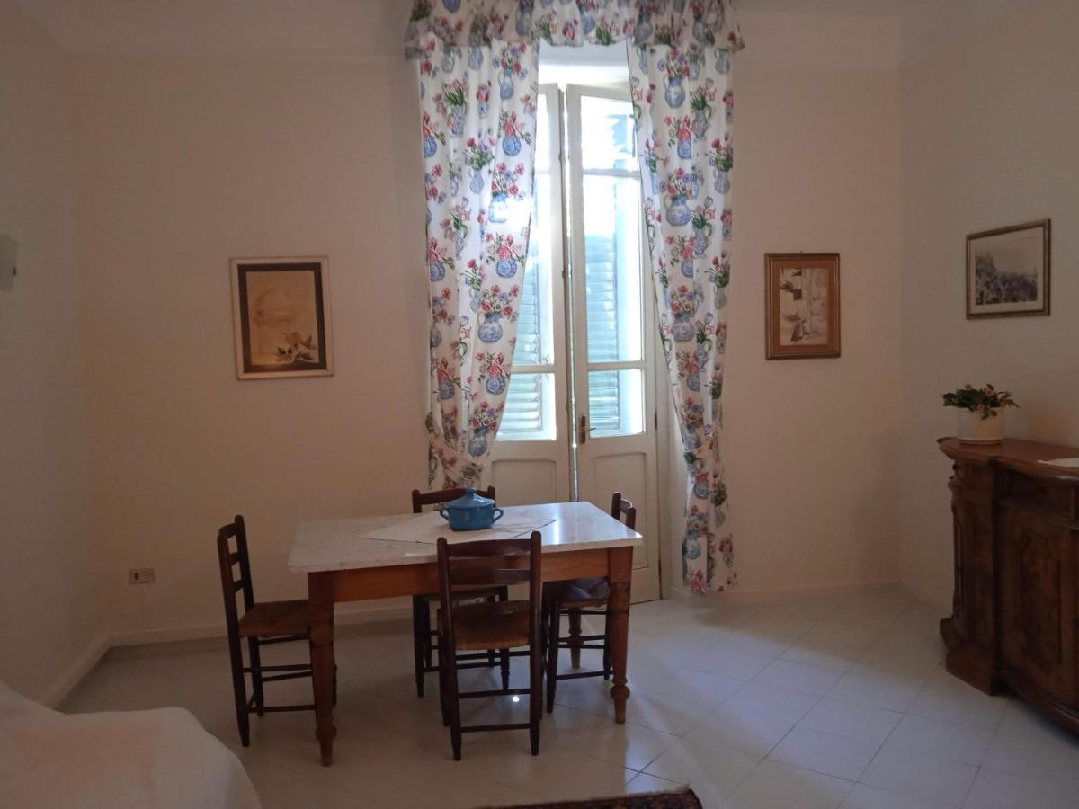 Casa Jacaranda Apartment Каляри Екстериор снимка